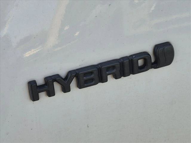 Certified 2022 Toyota Prius FWD image 6