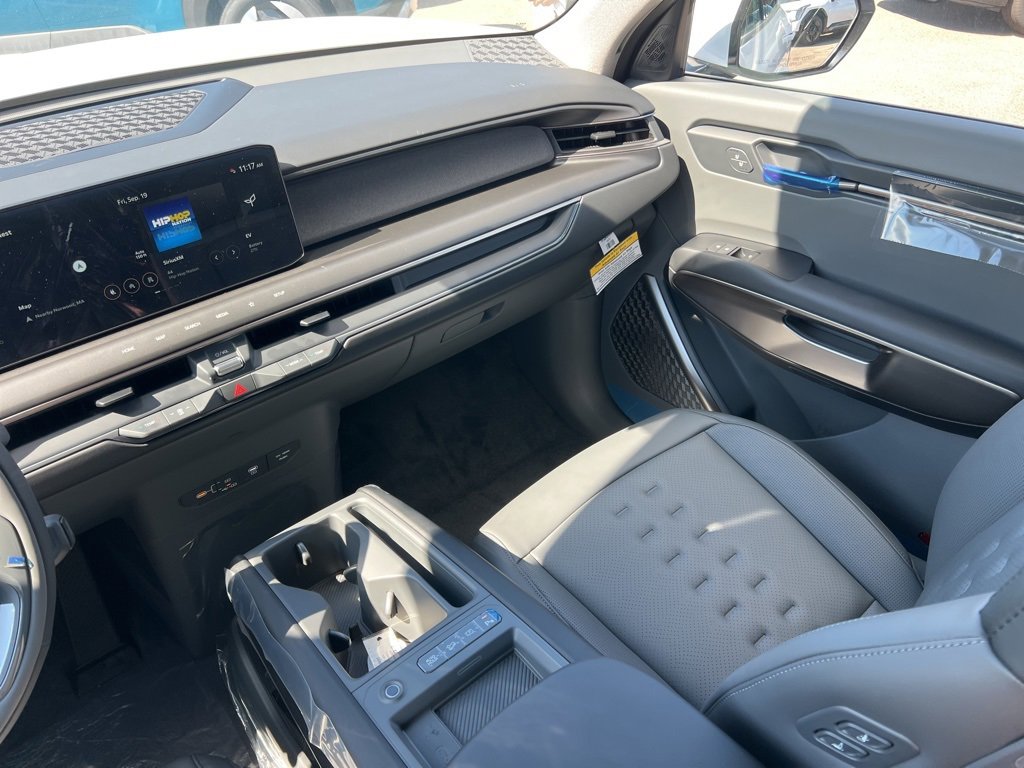 New 2026 Kia EV9 Wind image 11