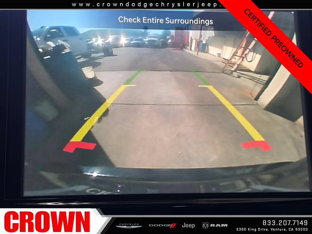Certified 2024 Chrysler Pacifica Limited FWD image 26