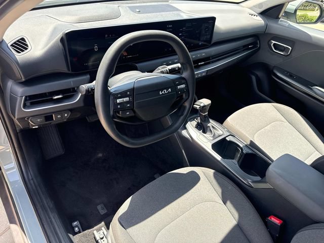 Used 2025 Kia K4 FWD image 22