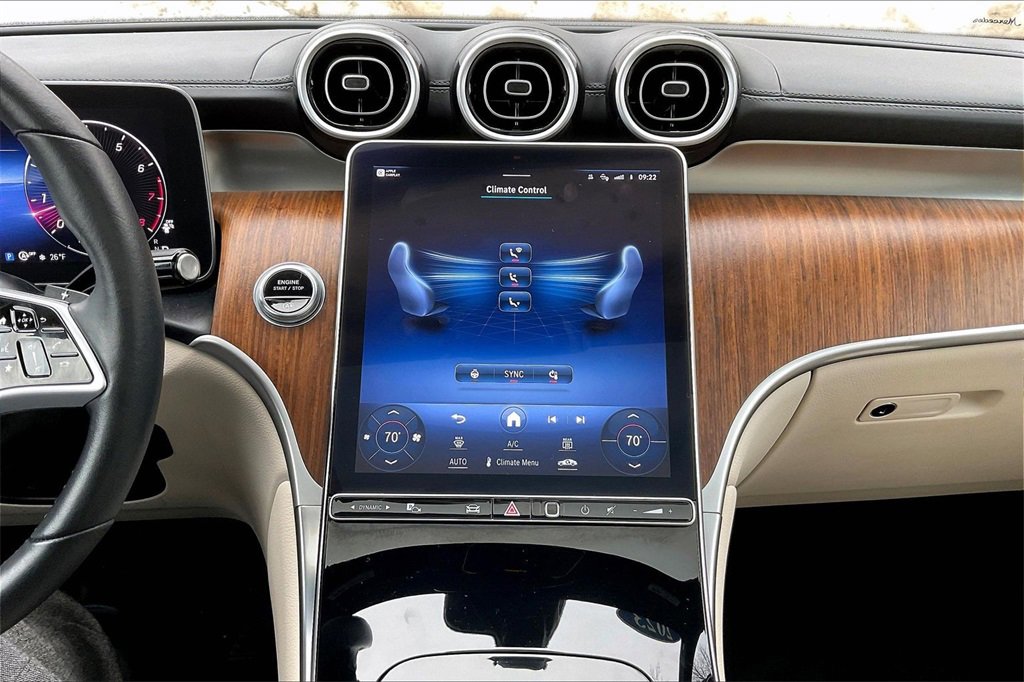 Used 2023 Mercedes-Benz GLC 300 4MATIC image 15