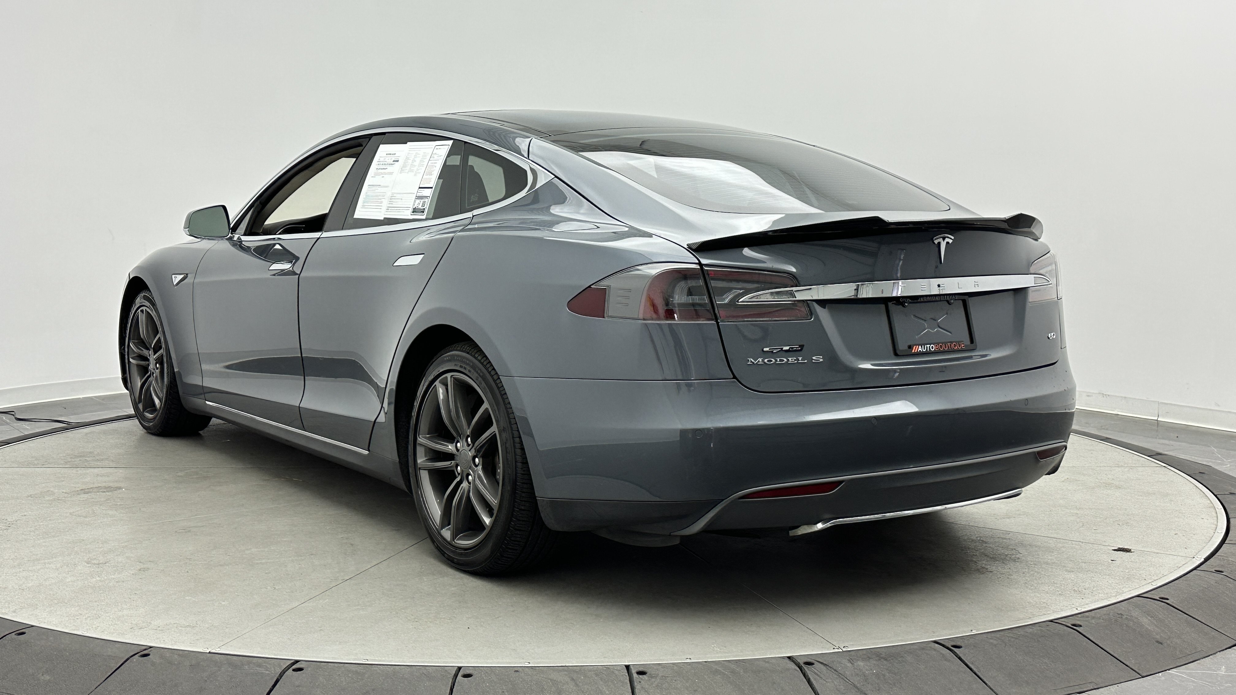 Used 2014 Tesla Model S 60 RWD image 7