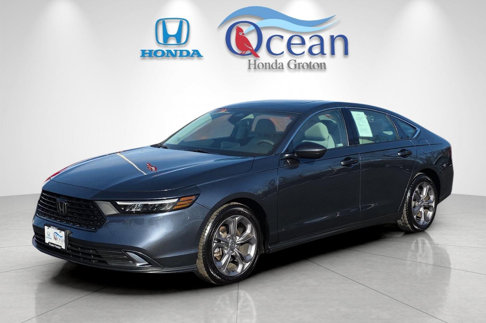 Used 2024 Honda Accord EX image 7