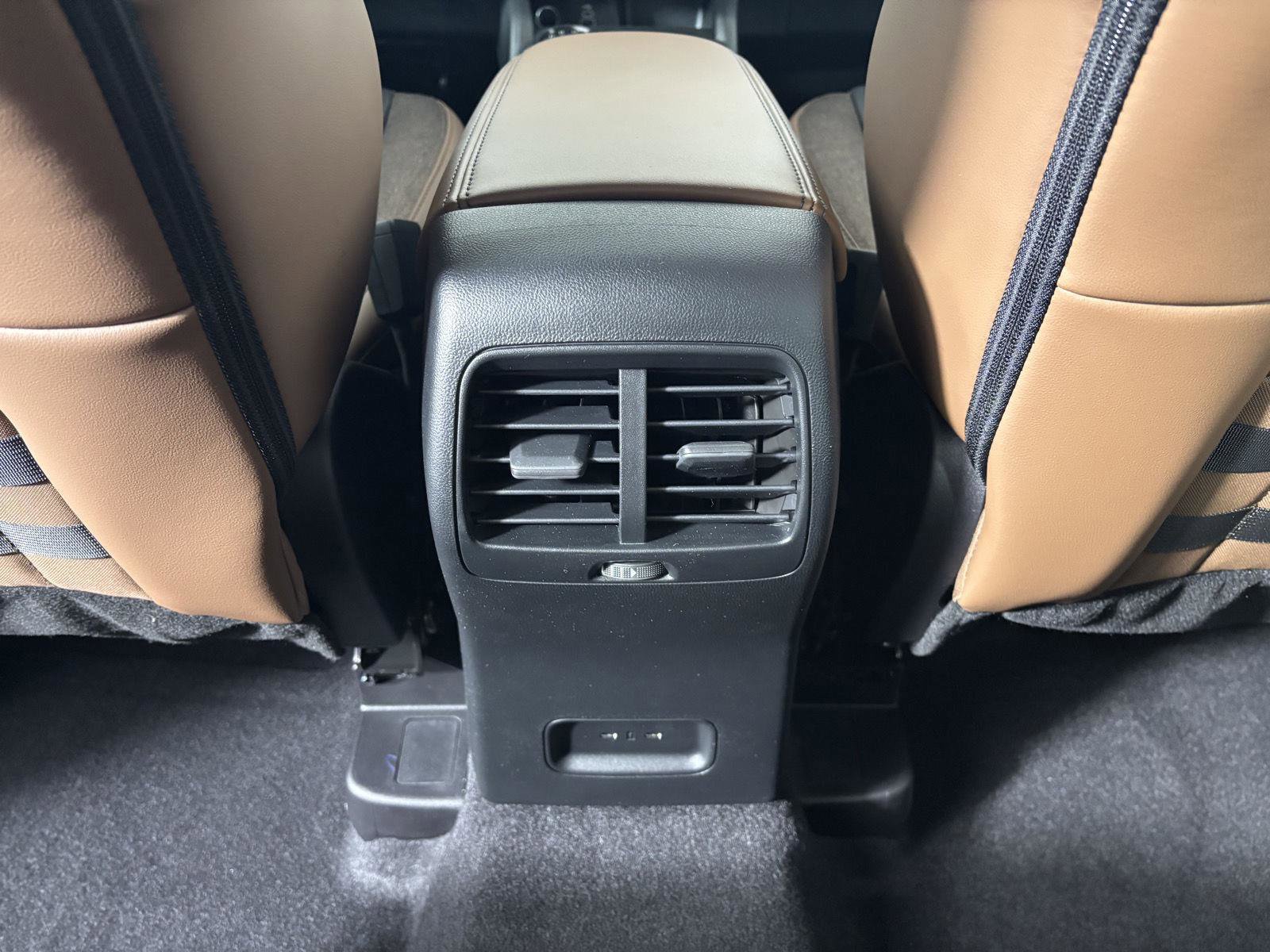 Used 2026 Ford Bronco Sport Outer Banks AWD/4WD image 17