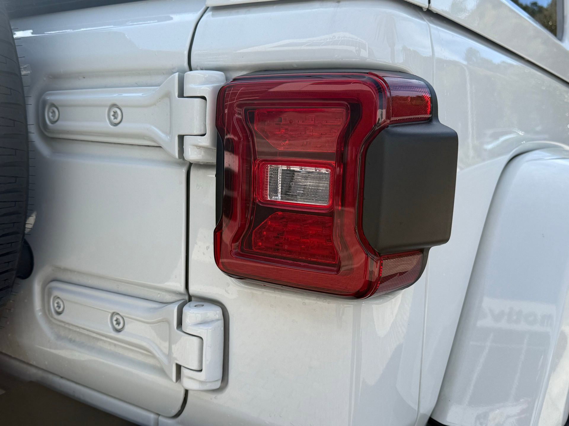 Used 2022 Jeep Wrangler Unlimited Sahara 4xe w/ Safety Group image 15