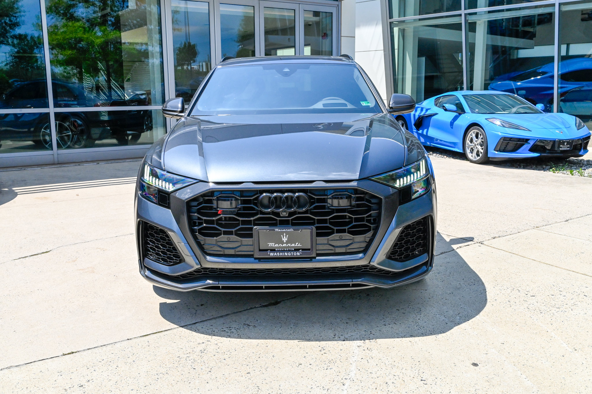 Used 2024 Audi RS Q8 AWD/4WD image 2