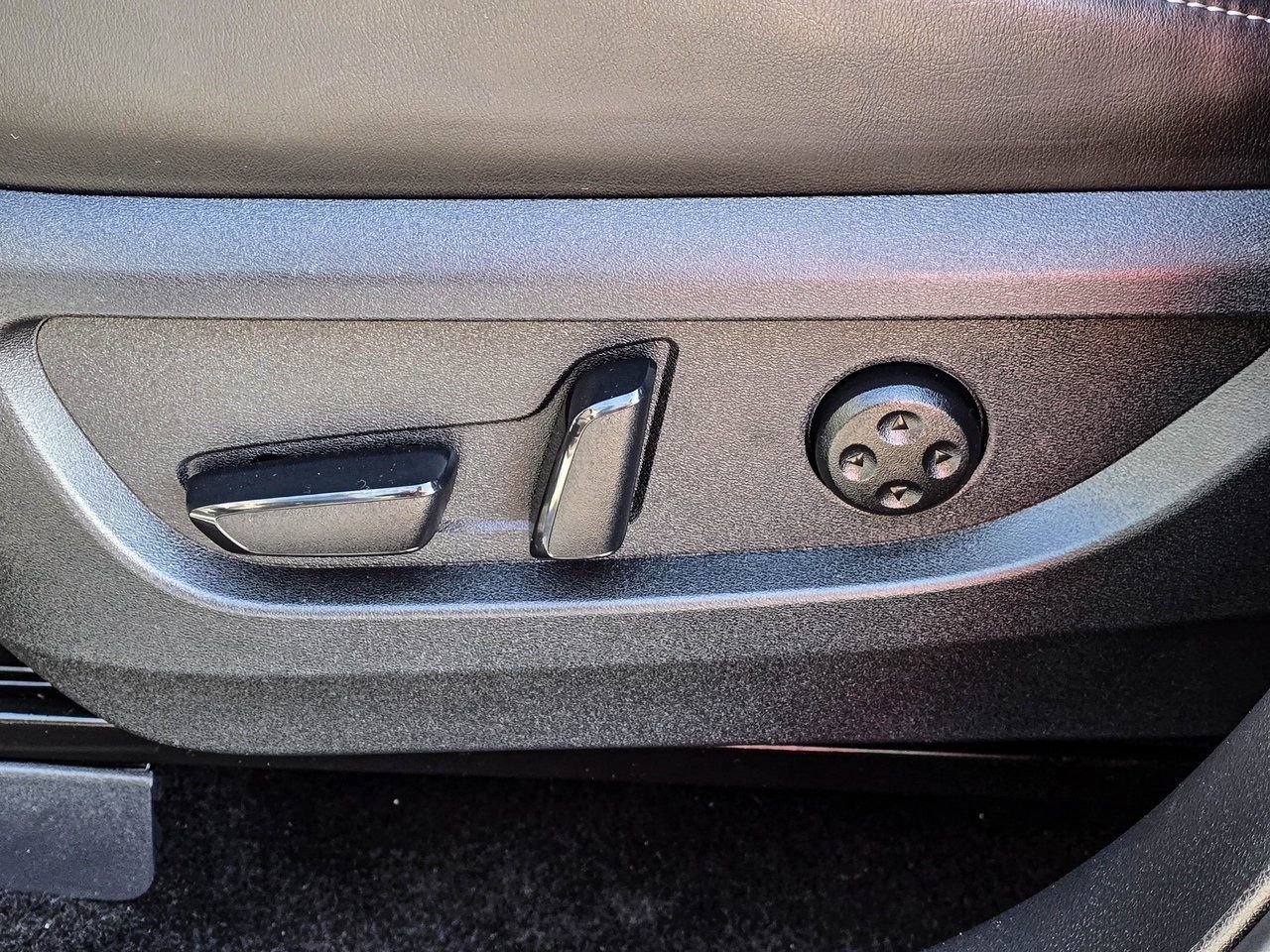 Used 2025 INFINITI QX55 Essential image 14