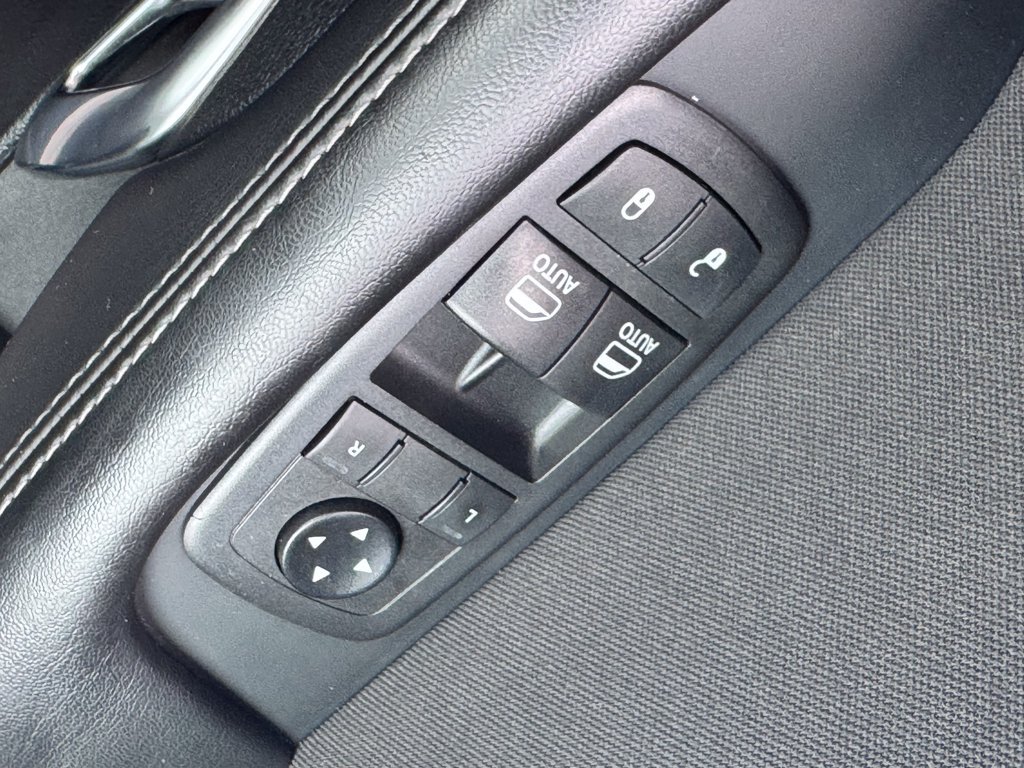 Used 2021 Dodge Challenger R/T Scat Pack RWD image 29