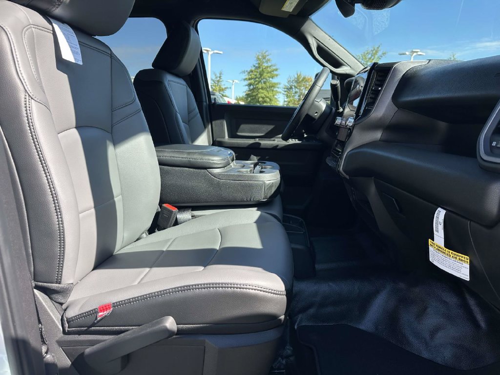 New 2027 RAM 2500 Tradesman AWD/4WD image 16