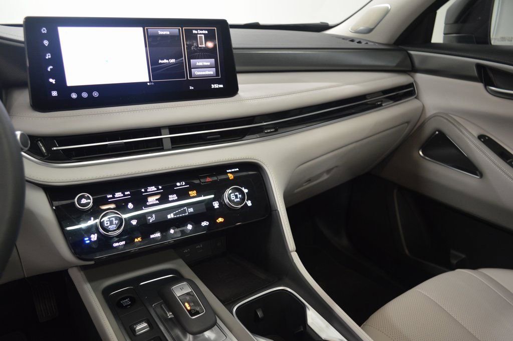 Certified 2026 INFINITI QX60 Luxe image 24