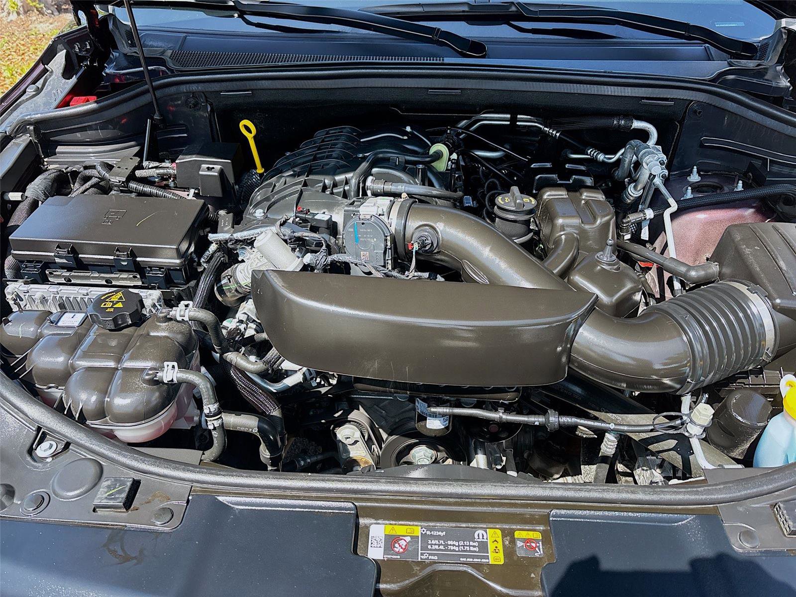 Used 2025 Dodge Durango GT image 33