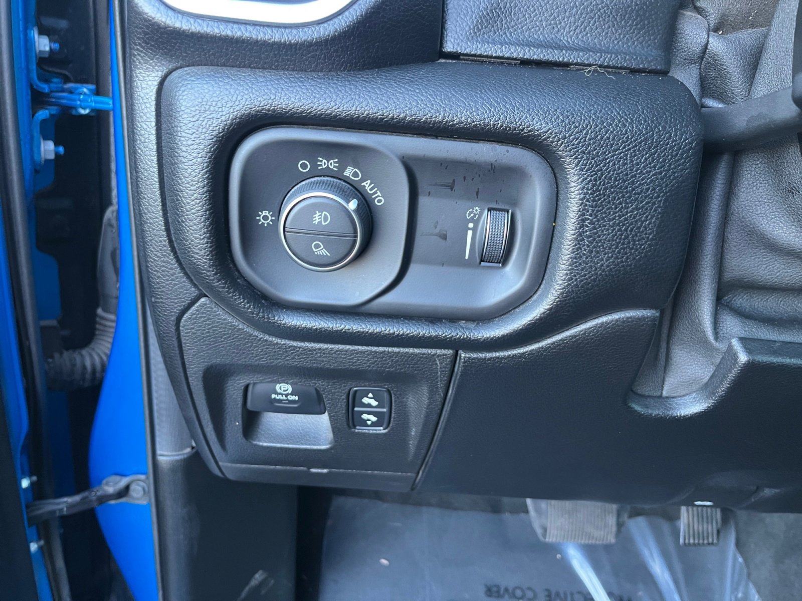 Used 2020 RAM 1500 Big Horn image 12