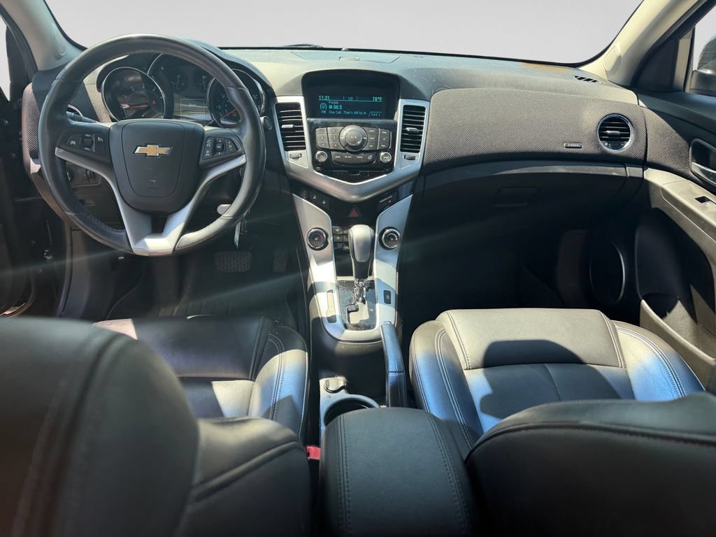 Used 2011 Chevrolet Cruze LTZ FWD image 25