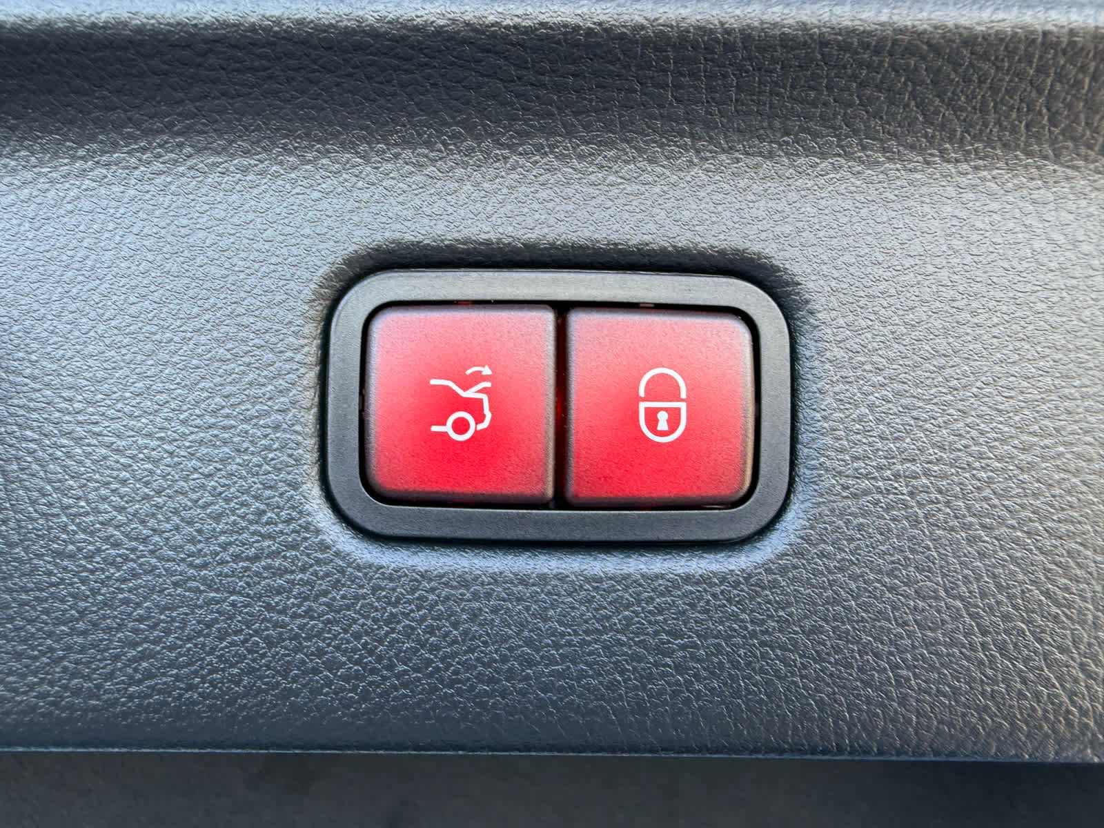 New 2026 Mercedes-Benz S 580 4MATIC Sedan image 36