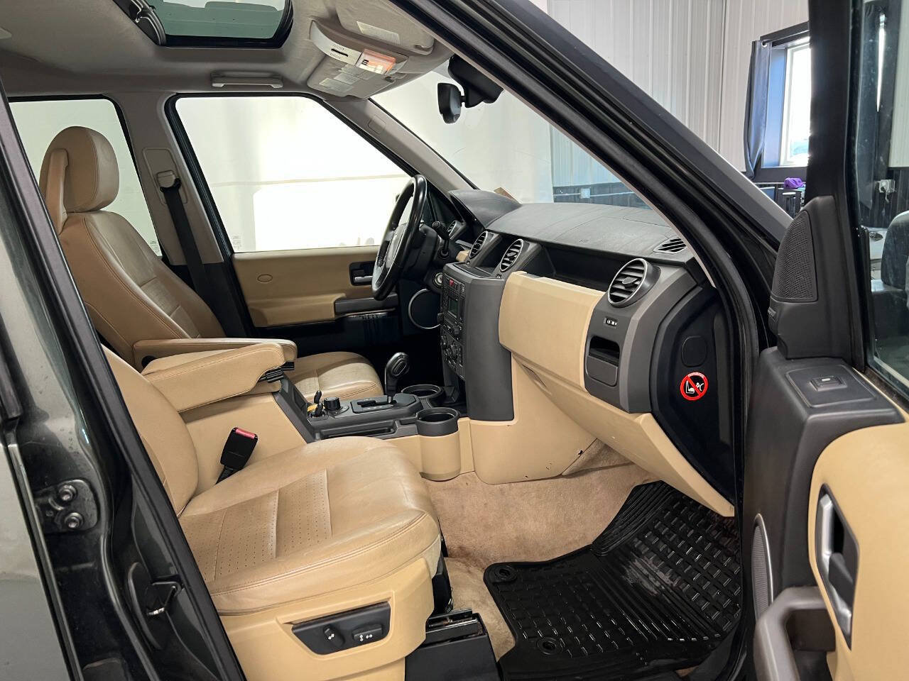 Used 2005 Land Rover LR3 SE AWD/4WD image 12