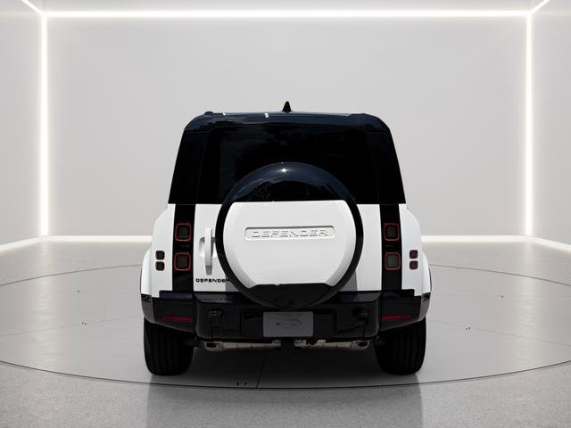 New 2026 Land Rover Defender 110 X-Dynamic SE AWD/4WD image 4