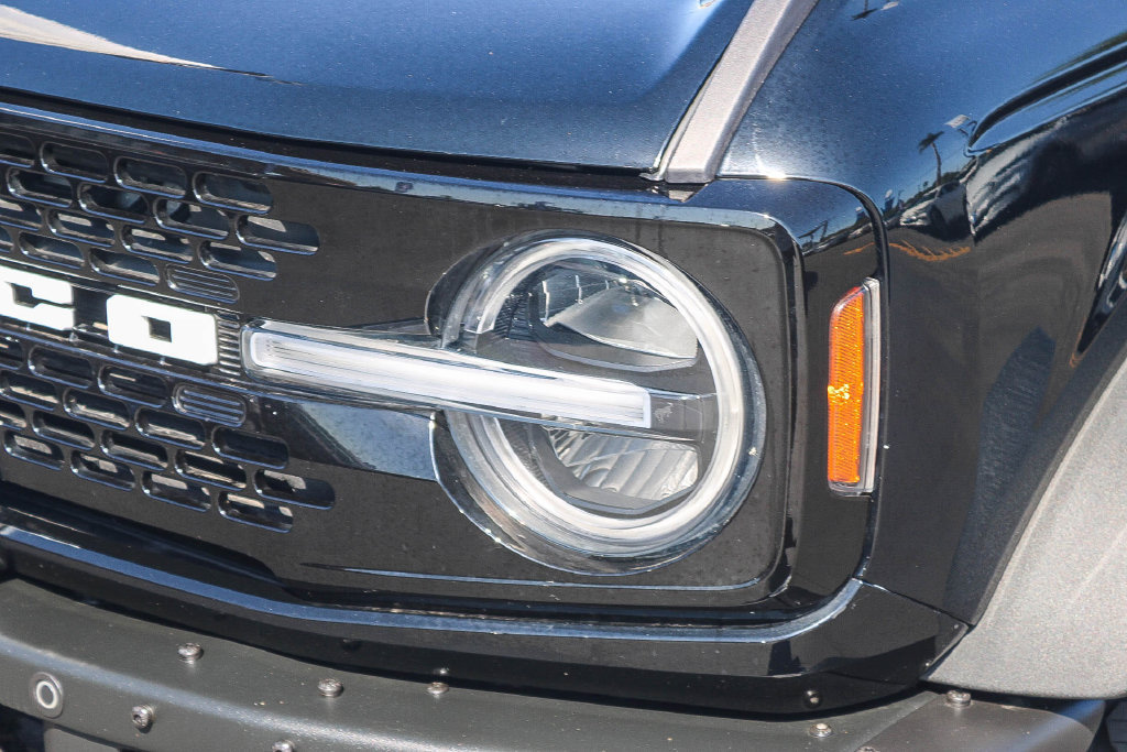 Certified 2023 Ford Bronco Wildtrak AWD/4WD image 13