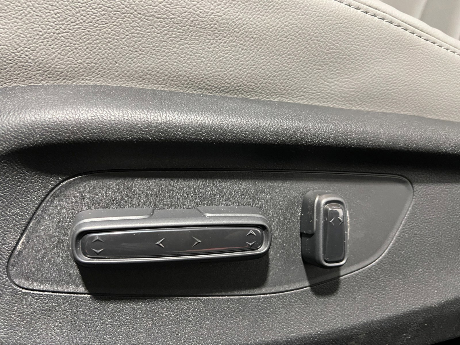 New 2025 Acura Integra image 16