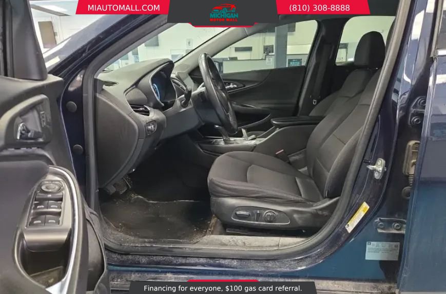 Used 2016 Chevrolet Malibu LT FWD image 10