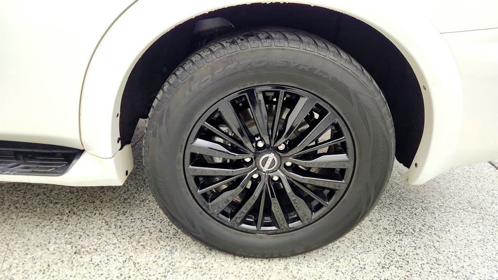 Used 2022 Nissan Armada SV w/ SV Appearance Package image 9