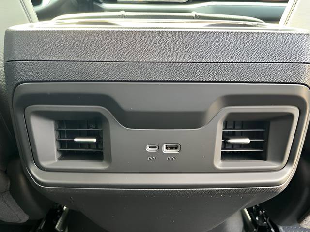 New 2026 Chevrolet Silverado 1500 RST w/ Convenience Package II AWD/4WD image 32