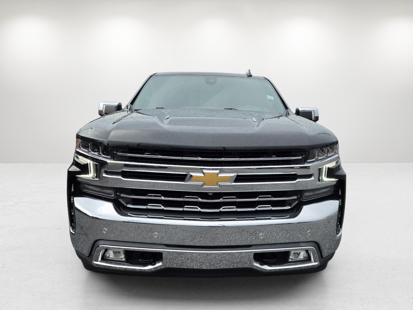 Used 2021 Chevrolet Silverado 1500 LTZ w/ LTZ Premium Package AWD/4WD image 2