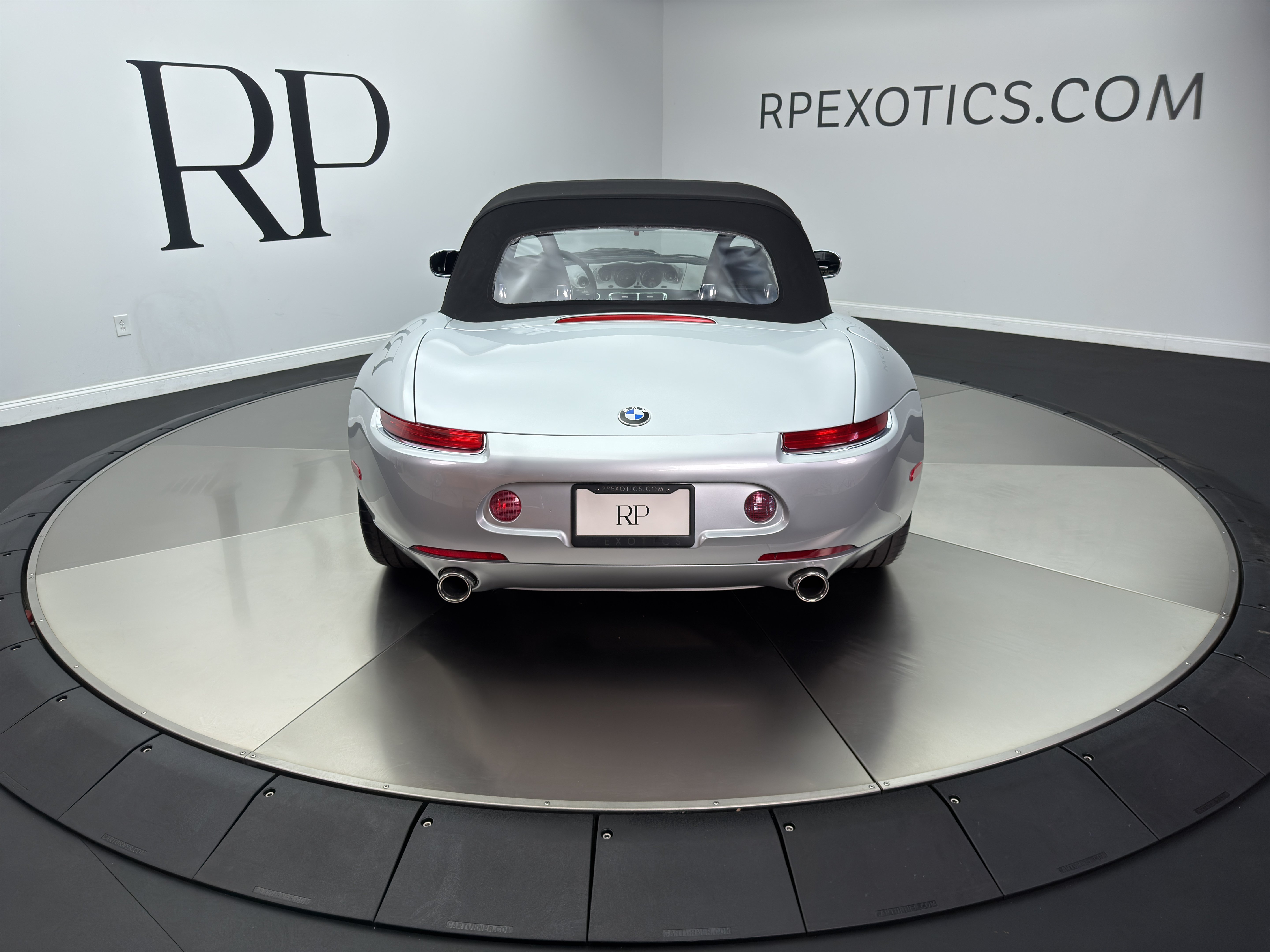 Used 2000 BMW Z8 RWD image 5