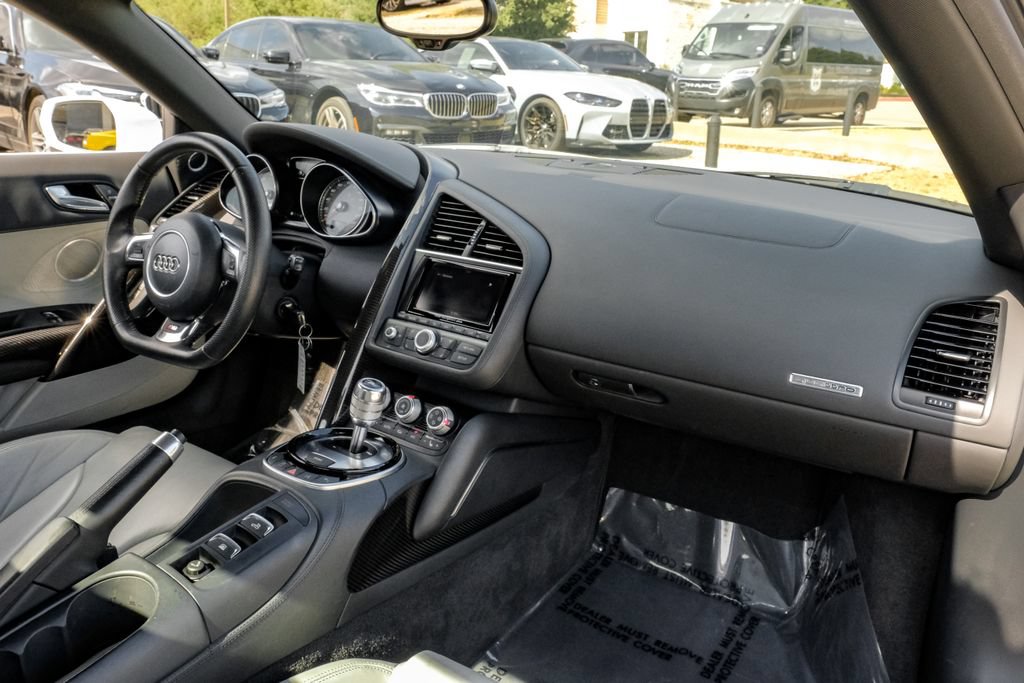 Used 2014 Audi R8 V8 AWD/4WD image 11
