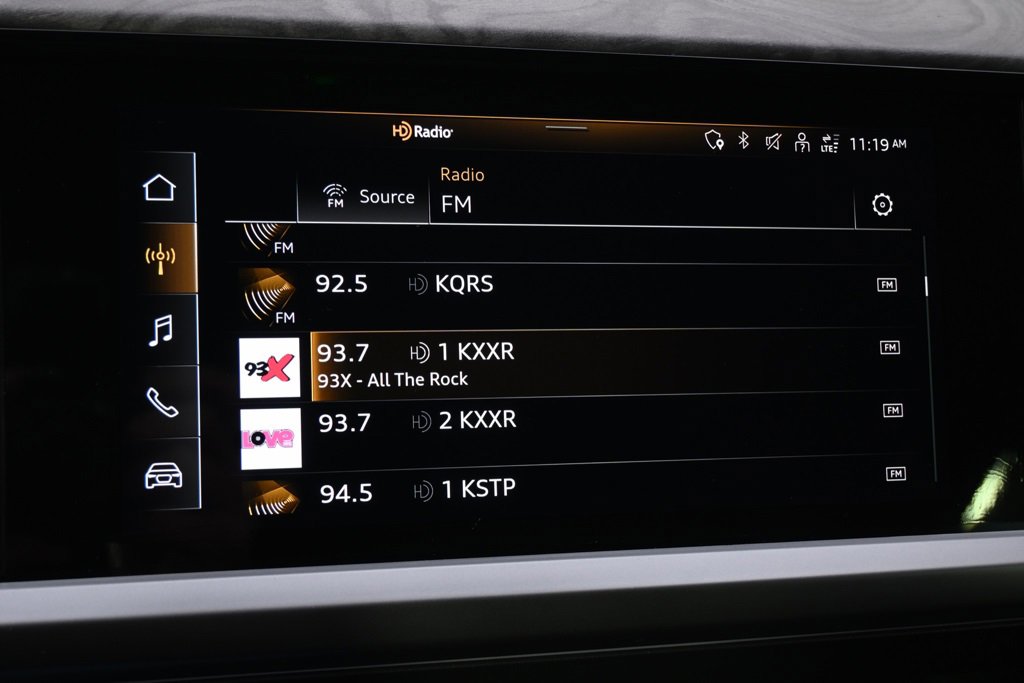 Used 2022 Audi Q4 e-tron Premium w/ Convenience Package image 28