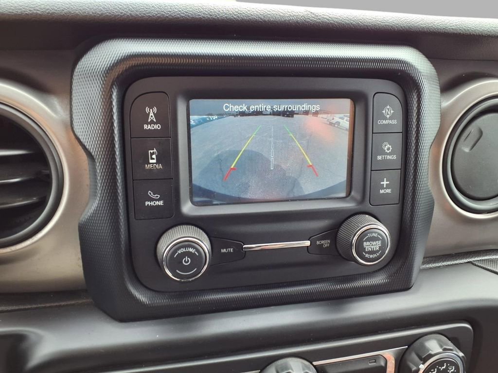 Used 2019 Jeep Wrangler Unlimited Sport S image 6