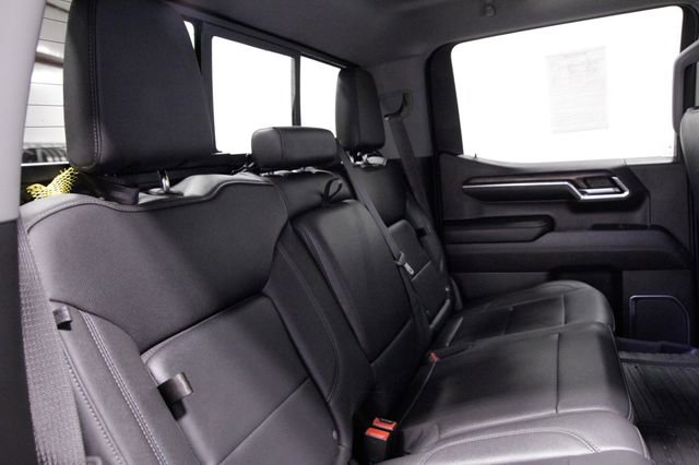 Used 2023 GMC Sierra 1500 SLT w/ SLT Premium Package image 18