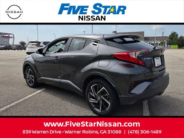 Used 2021 Toyota C-HR Limited FWD image 8