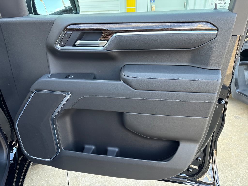 New 2026 GMC Sierra 1500 Elevation image 37