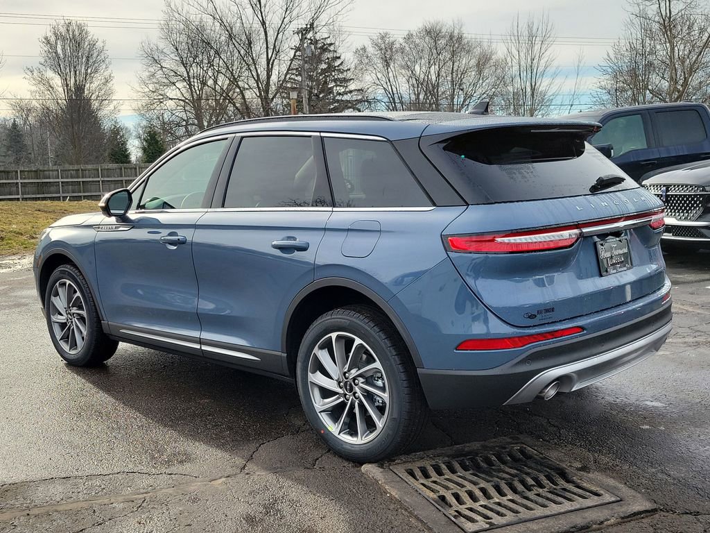 New 2026 Lincoln Corsair Premiere image 6