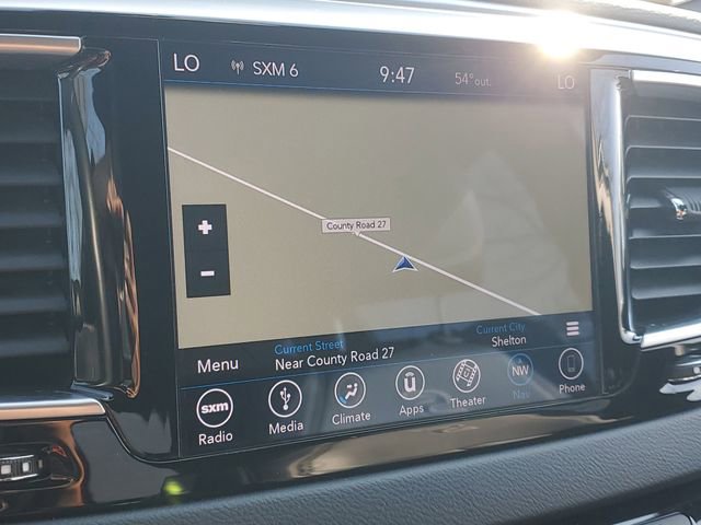 Used 2019 Chrysler Pacifica Touring-L Plus w/ S Appearance Package FWD image 27