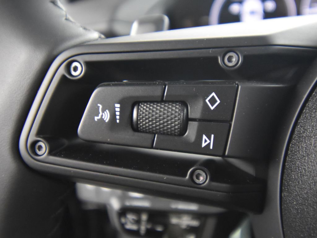 New 2025 Porsche Panamera 4 image 29