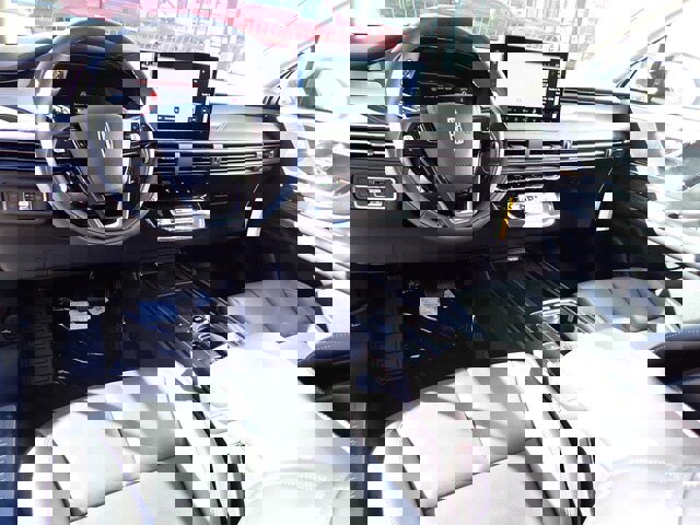 New 2026 Lincoln Corsair Premiere image 17