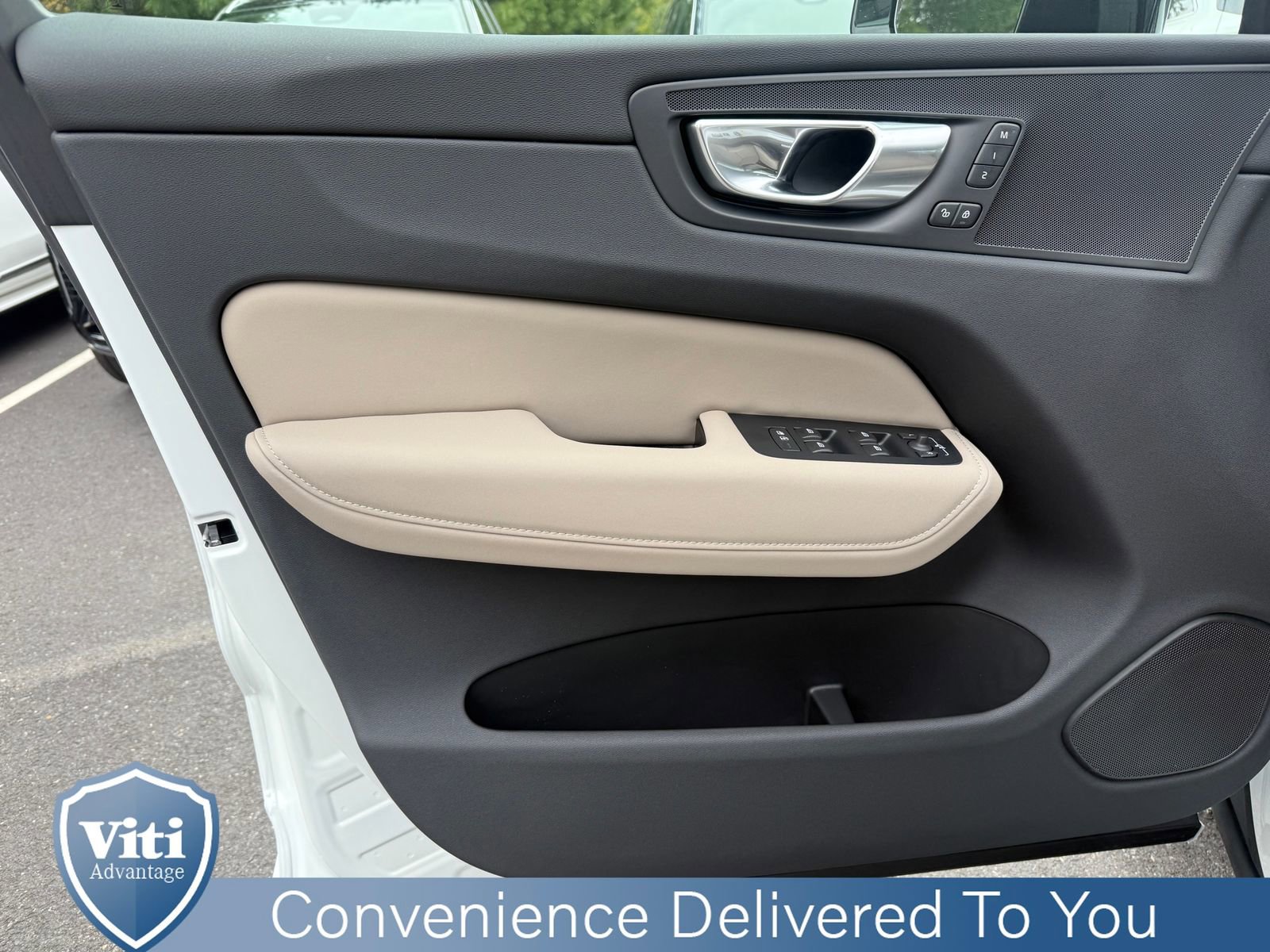 New 2026 Volvo XC60 B5 Core w/ Climate Package image 11