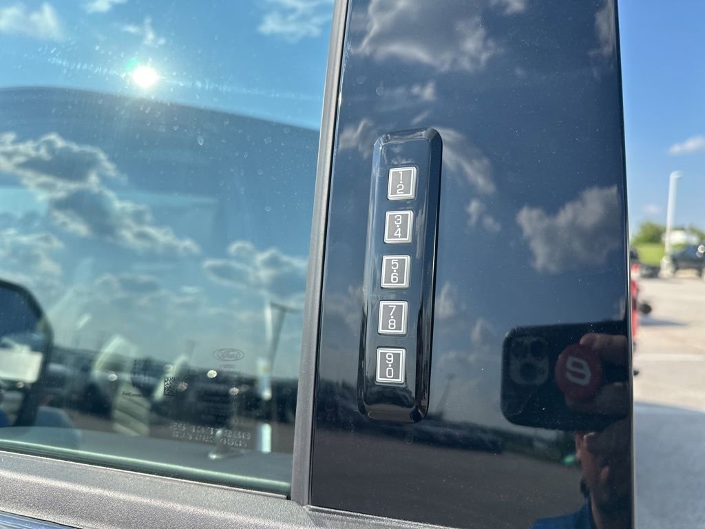 New 2026 Ford F250 Platinum image 53