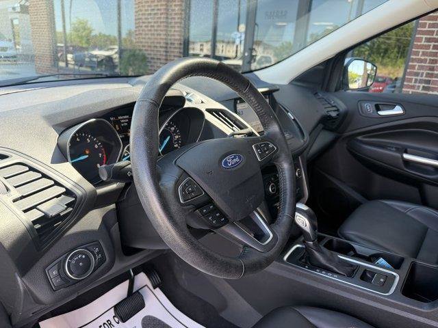 Used 2019 Ford Escape SEL AWD/4WD image 17