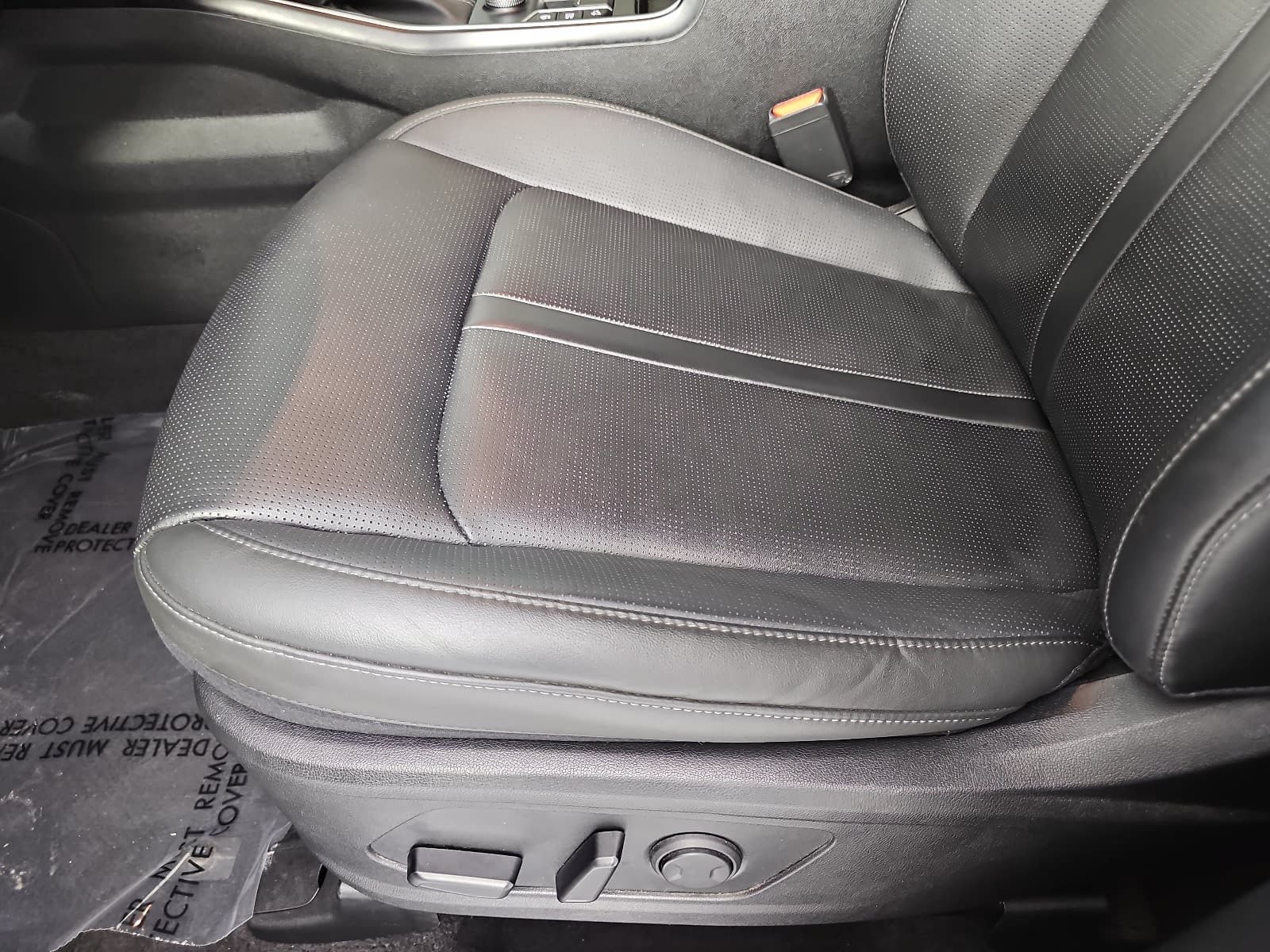 Used 2024 Kia Sorento S FWD image 28