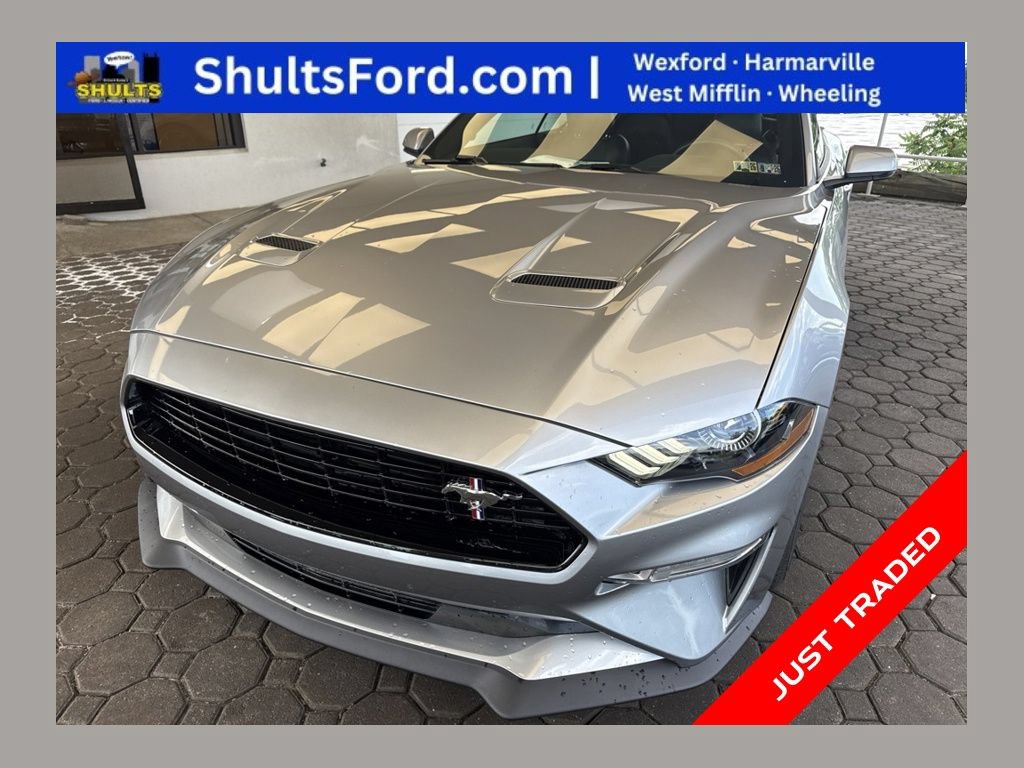 Used 2020 Ford Mustang GT Premium w/ Equipment Group 401A RWD image 1