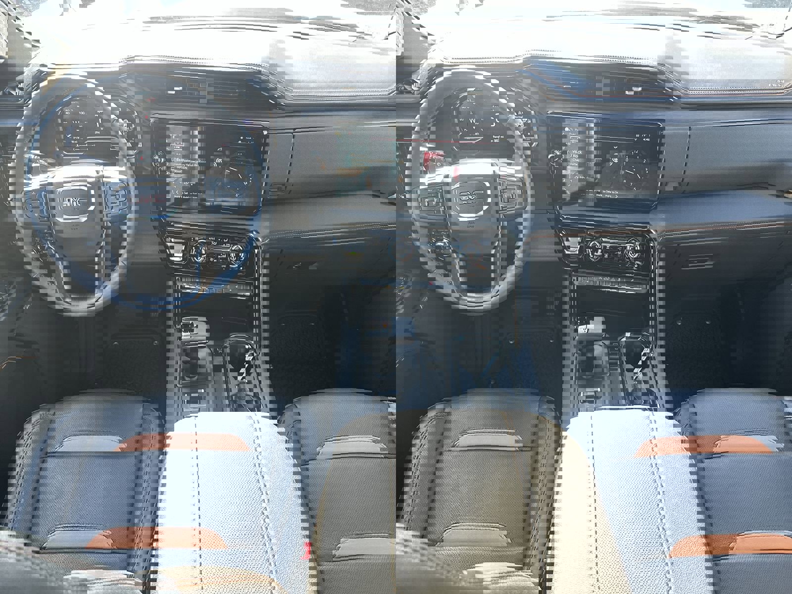 Used 2024 GMC Sierra 1500 AT4 w/ Technology Package image 18