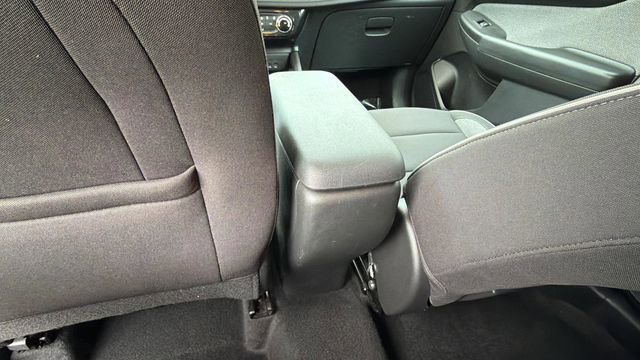 Used 2025 Chevrolet TrailBlazer LT AWD/4WD image 19