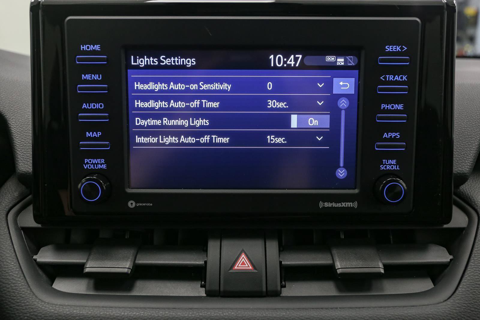 Used 2020 Toyota RAV4 XLE AWD/4WD image 26