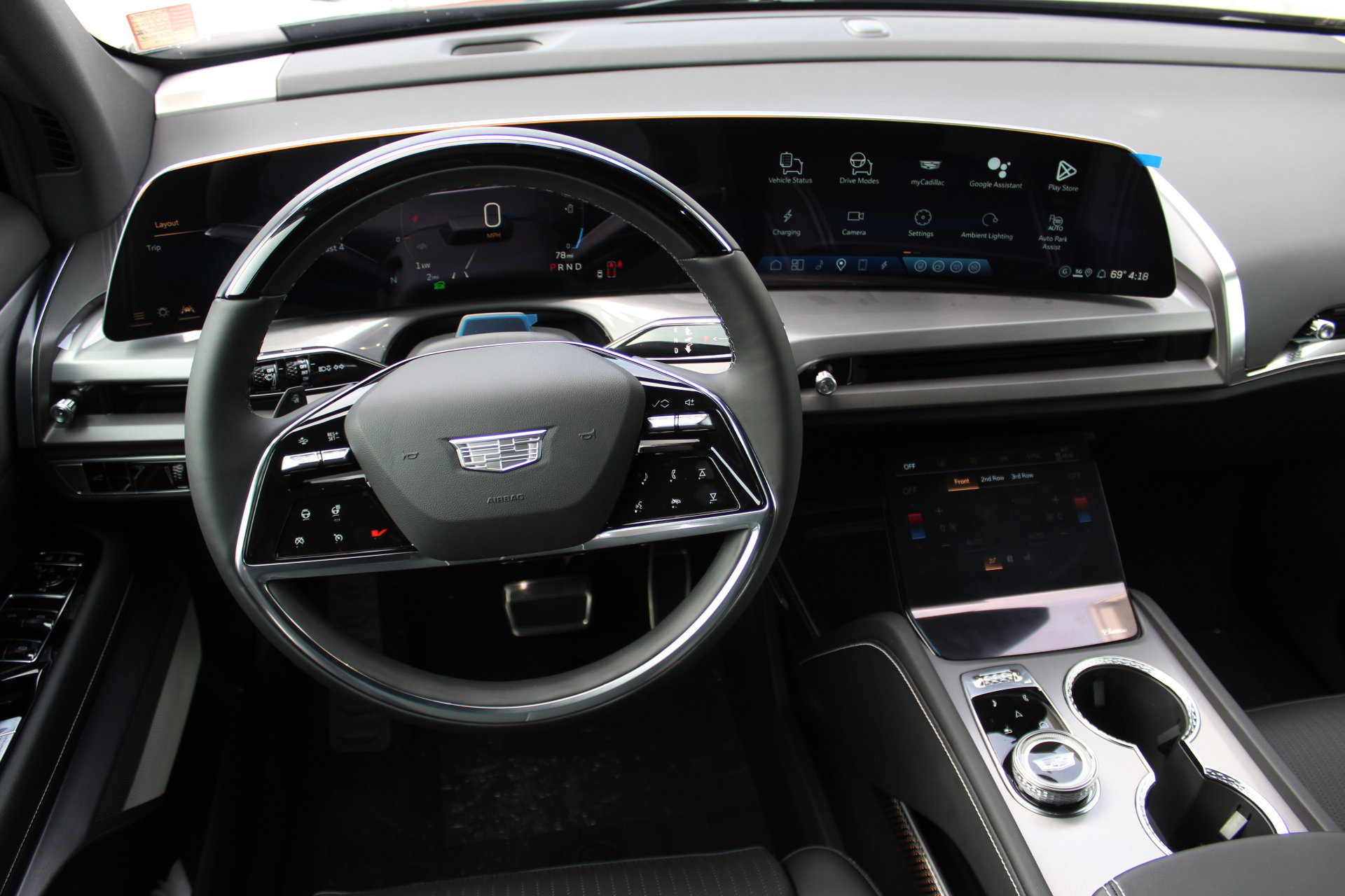 New 2026 Cadillac Vistiq Sport AWD/4WD image 12