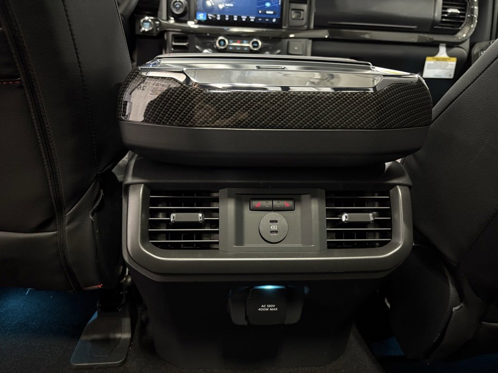 New 2025 Ford F150 Lariat w/ Equipment Group 502A High image 29