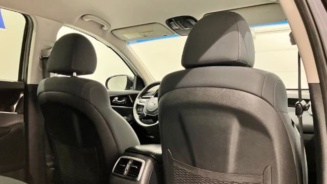 Used 2019 Kia Sorento LX image 30