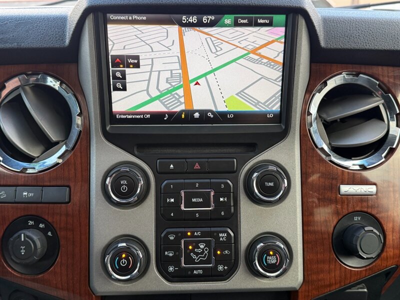 Used 2016 Ford F250 King Ranch w/ FX4 Off-Road Package AWD/4WD image 22
