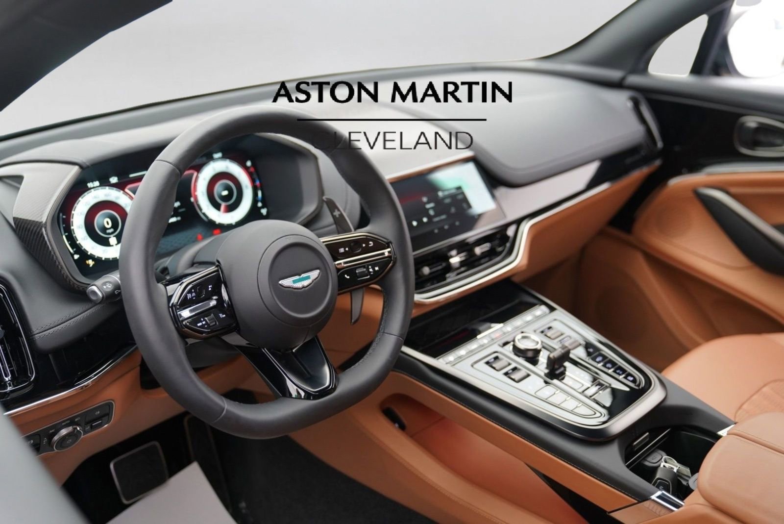 Used 2025 Aston Martin DBX 707 AWD/4WD image 38